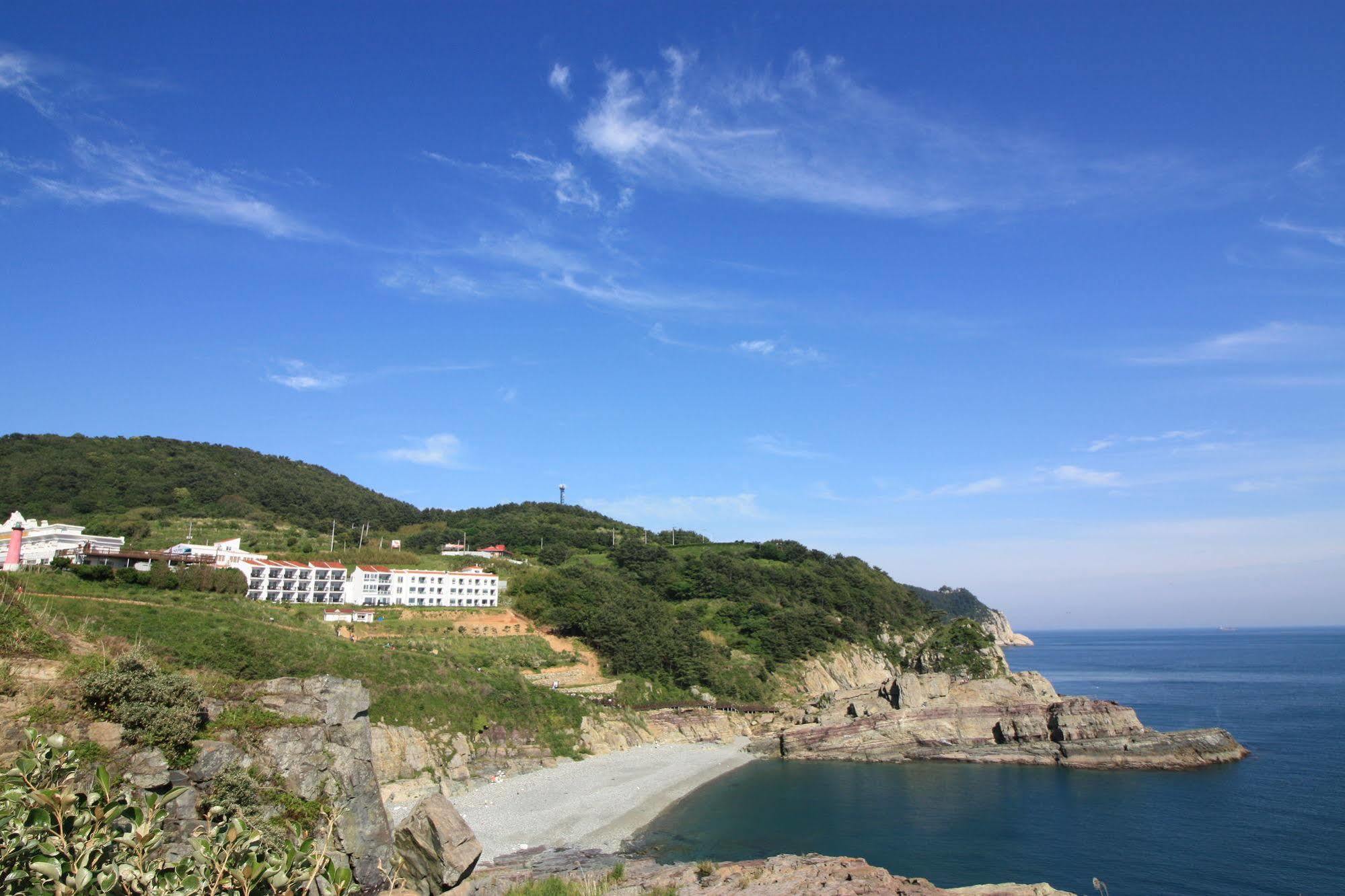 Windy Hill Resort Geoje Exterior foto